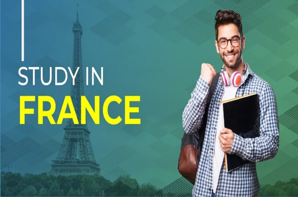 Read more about the article Study in France: Everything You Should Know